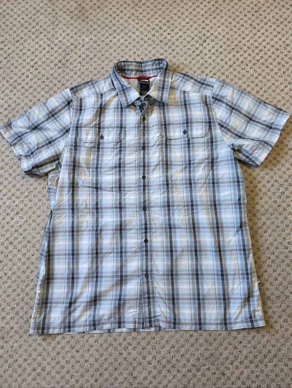 The North Face Men's Blue Plaid Short-Sleeve Button-Down Shirt